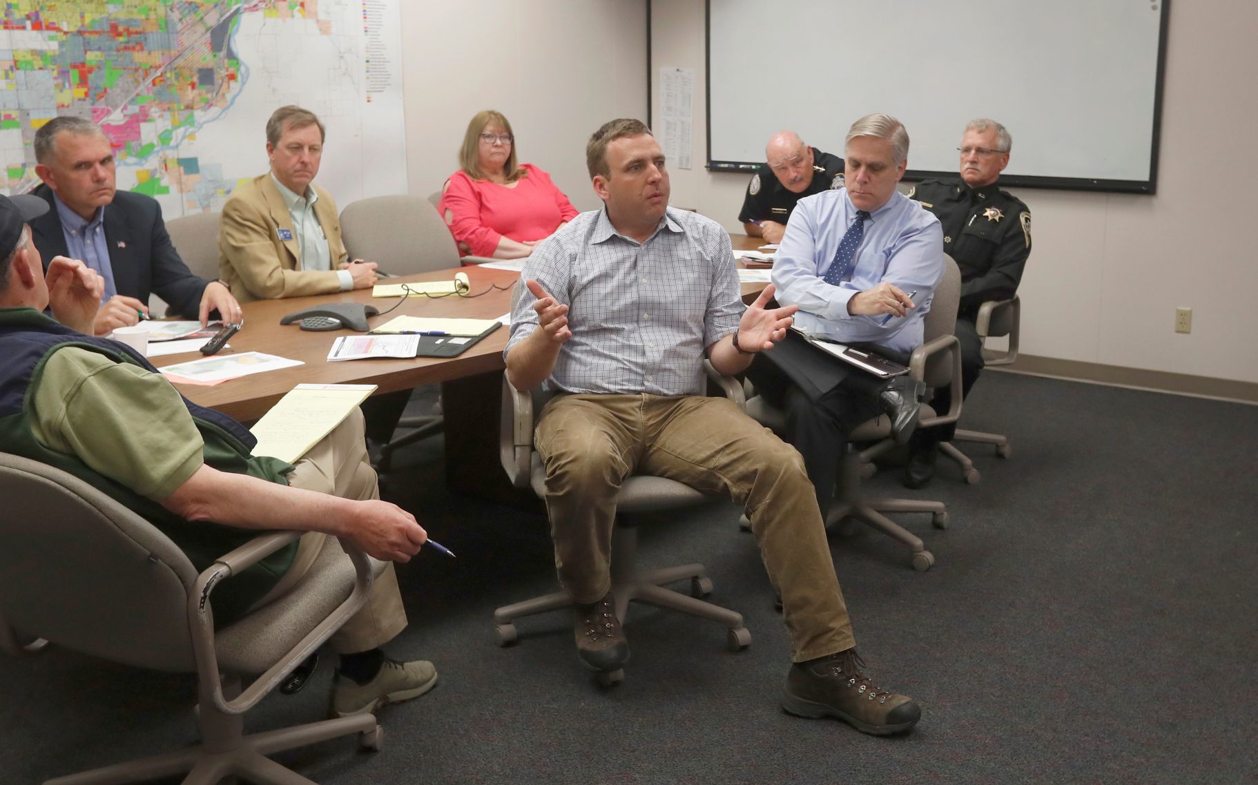 City holds meeting to prep for possible flooding
